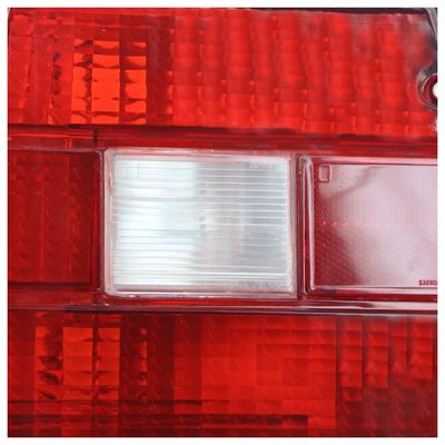 Lanterna-Traseira-Caravan-5
