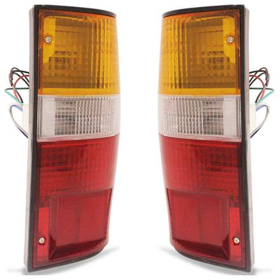 LanternaTraseiraHilux-3