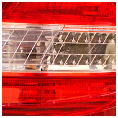 LanternaTraseiraC230-5