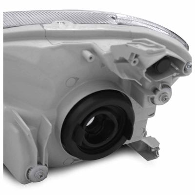 Farol-Etios-6