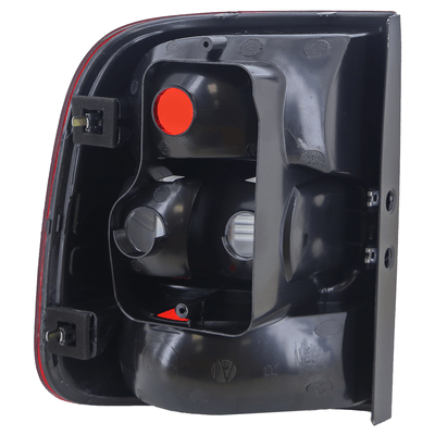 LanternaTraseiraSaveiro-4