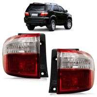 LanternaTraseiraHilux-1