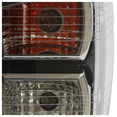 LanternaTraseiraL200-6