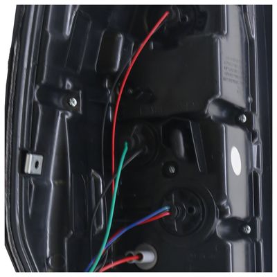 LanternaTraseiraL200-4