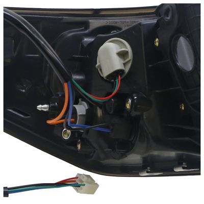 LanternaTraseiraHilux-6 LanternaTraseiraHilux-6