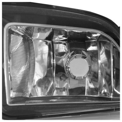 Farol-de-Milha-Volkswagen-Voyage-5