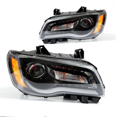 Farol-Principal-Chrysler-300c-2