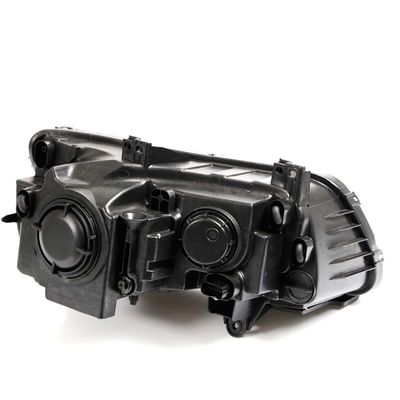 Farol-Principal-Chrysler-300c-4