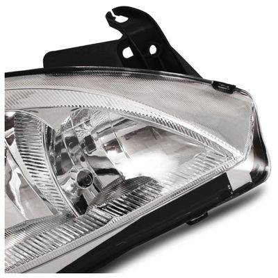 Farol-Principal-Chevrolet-Montana3