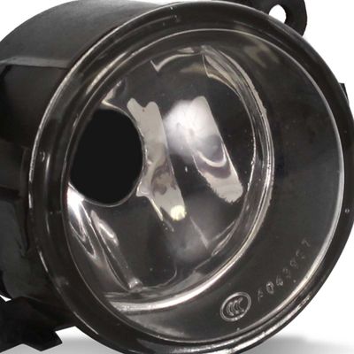 Farol-de-Milha-Renault-Logan2